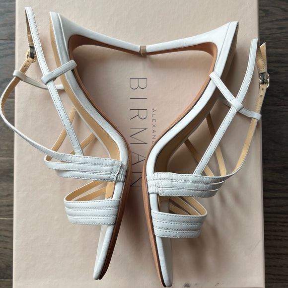 New with box Alexandre Birman strappy 75 white leather sandals 37.5/US7.5 - Picture 4 of 7